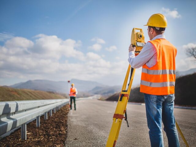 Que hace un topógrafo